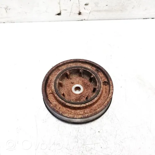 Mitsubishi Carisma Crankshaft pulley 