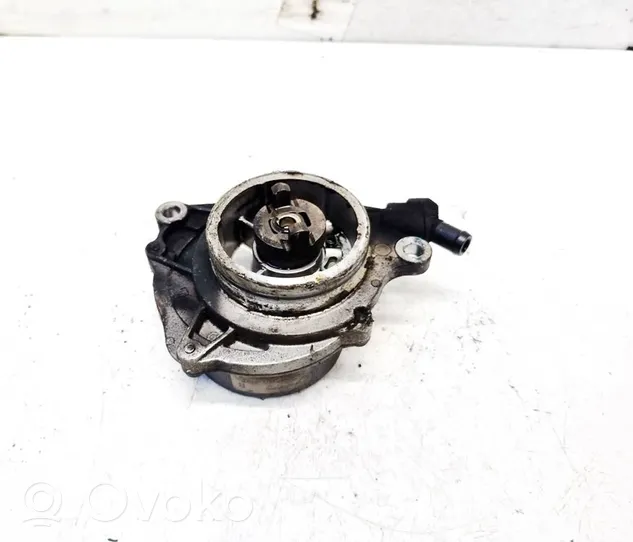 Opel Omega B2 Vacuum pump 72832710