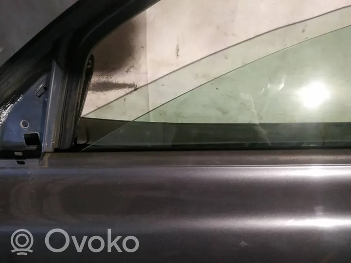 Volvo V50 Rivestimento modanatura del vetro della portiera anteriore 