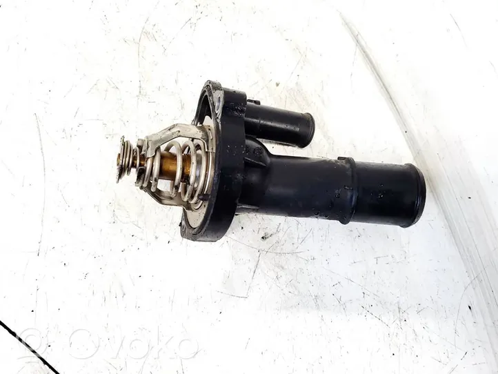 Ford Focus Tuyau de liquide de refroidissement moteur 5653258