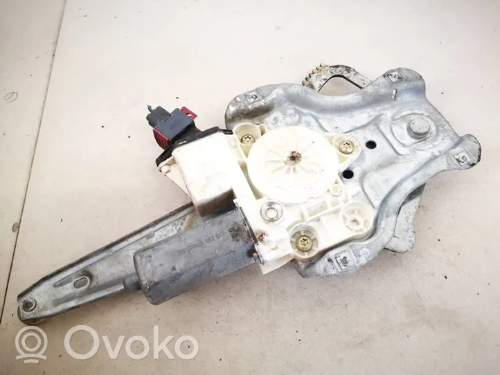 Toyota Corolla E120 E130 Moteur de lève-vitre de porte arrière 6983002120