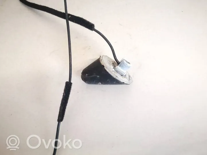 Toyota Corolla E120 E130 Antenna GPS 