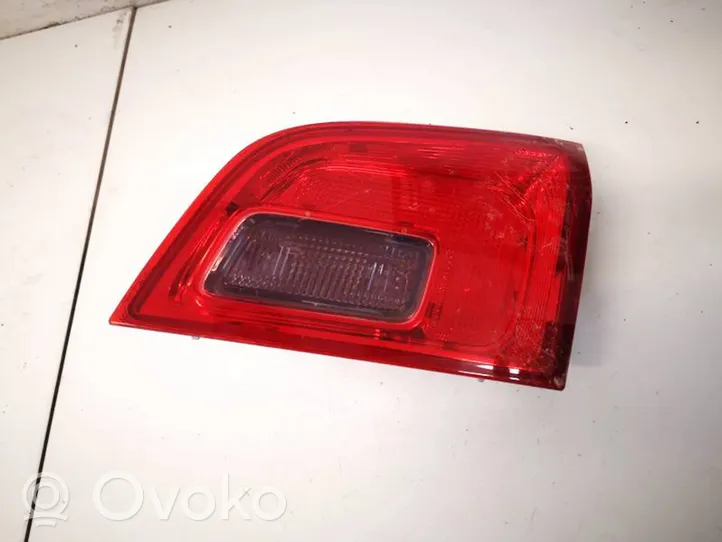 Opel Astra J Takaluukun takavalot 13282249