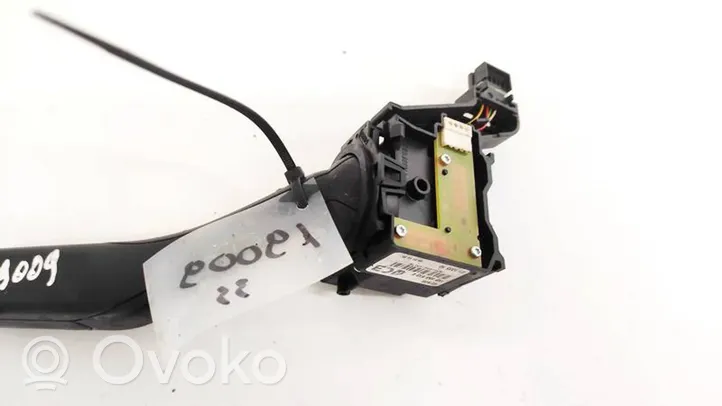 Skoda Octavia Mk2 (1Z) Posūkių/ šviesų rankenėlė 1K0953513E