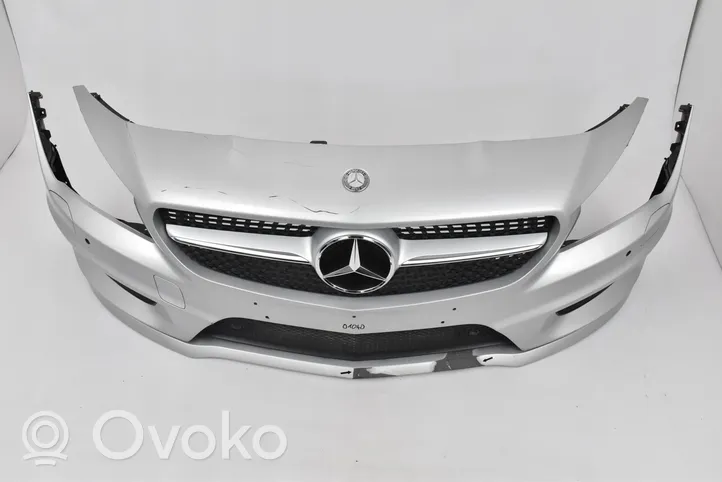 Mercedes-Benz CLA C117 X117 W117 Parachoques delantero 