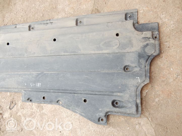 Audi A6 S6 C6 4F Vidusdaļas apakšas aizsargs 4F0825207