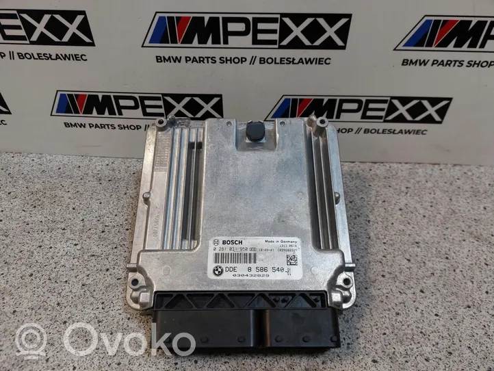 BMW X3 F25 Centralina/modulo motore ECU 8586540