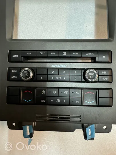 Ford Mustang V Radija/ CD/DVD grotuvas/ navigacija BR3T18A802AD