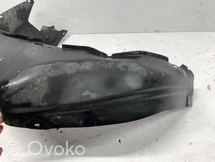 Volkswagen PASSAT B3 Front wheel arch liner splash guards 357809962