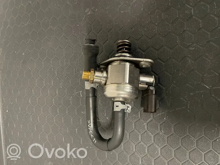 Audi A5 Pompe d'injection de carburant à haute pression 06G127025G