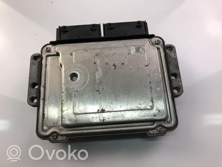 Ford Fiesta Unité de commande, module ECU de moteur C1B112A650ME