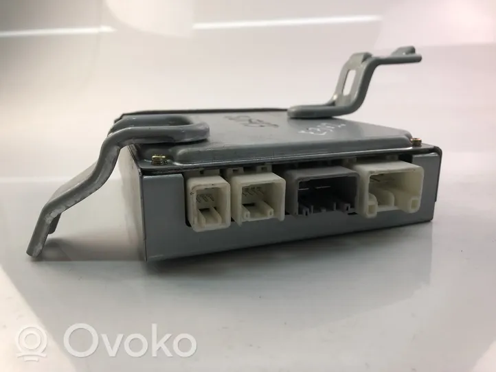 Toyota Yaris Komputer / Sterownik ECU silnika 896500D011