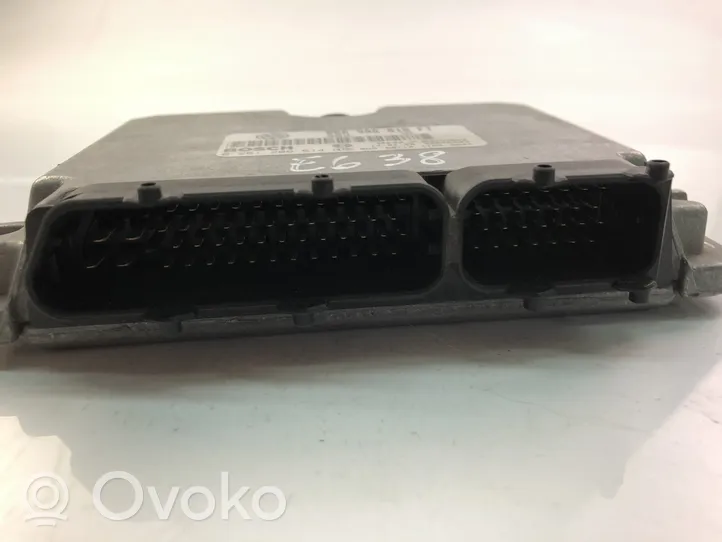 Volkswagen Bora Unité de commande, module ECU de moteur 06A906018FT