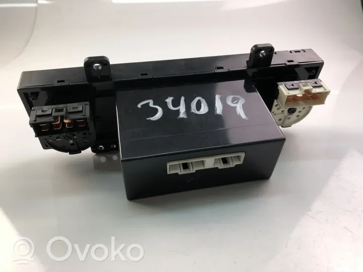 KIA Carnival Interior fan control switch 0K53C6119X