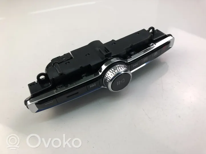 Volvo S90, V90 Sisätuulettimen ohjauskytkin P31398845