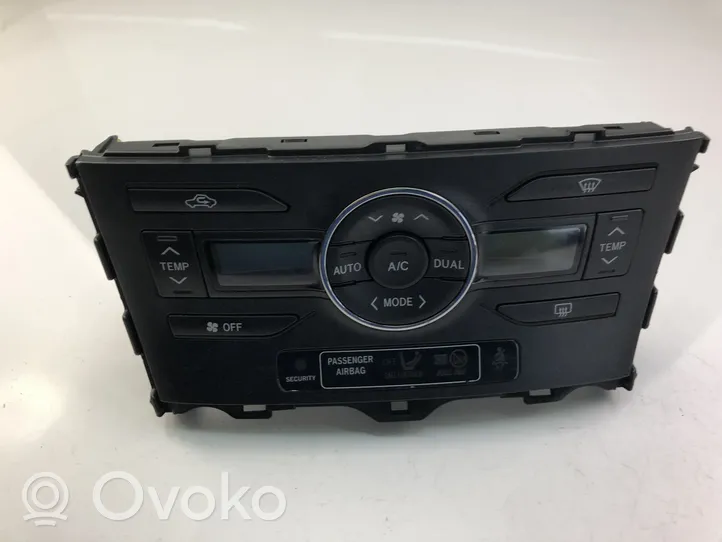 Toyota Auris 150 Przełącznik / Włącznik nawiewu dmuchawy 5590002300