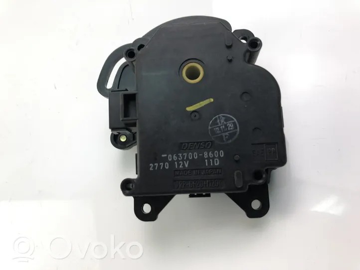 Toyota Avensis Verso Inne wyposażenie elektryczne 0637008600