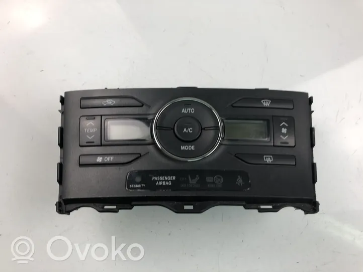 Toyota Auris 150 Przełącznik / Włącznik nawiewu dmuchawy 5590002321