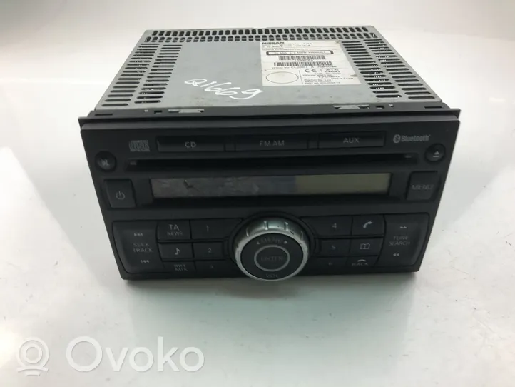 Nissan Navara D22 Radio/CD/DVD/GPS-pääyksikkö 