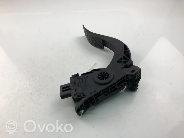 Audi A4 S4 B8 8K Supporto del pedale dell’acceleratore 8K1721523