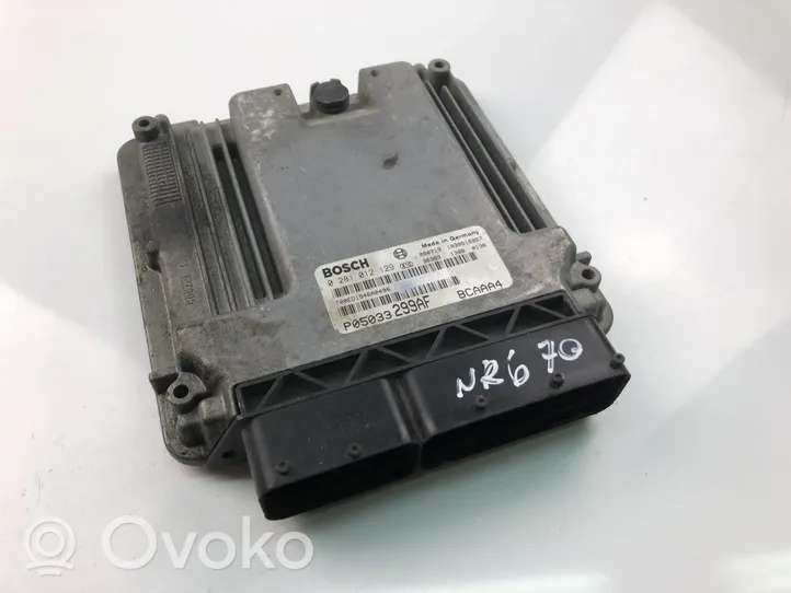 Dodge Caliber Unité de commande, module ECU de moteur P05033299AF