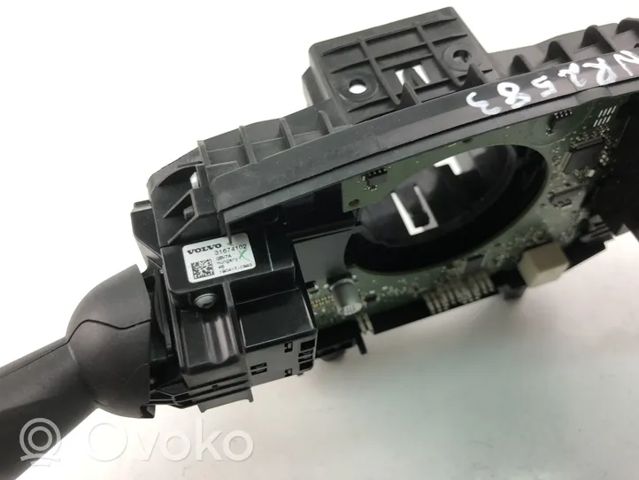 Volvo XC60 Leva/interruttore dell’indicatore di direzione e tergicristallo 31674103