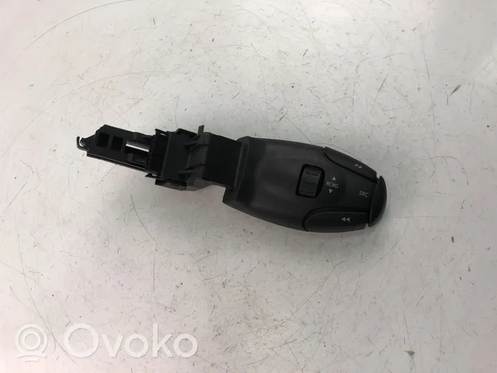 Peugeot 307 Кнопки рулевого колеса 96637240XT