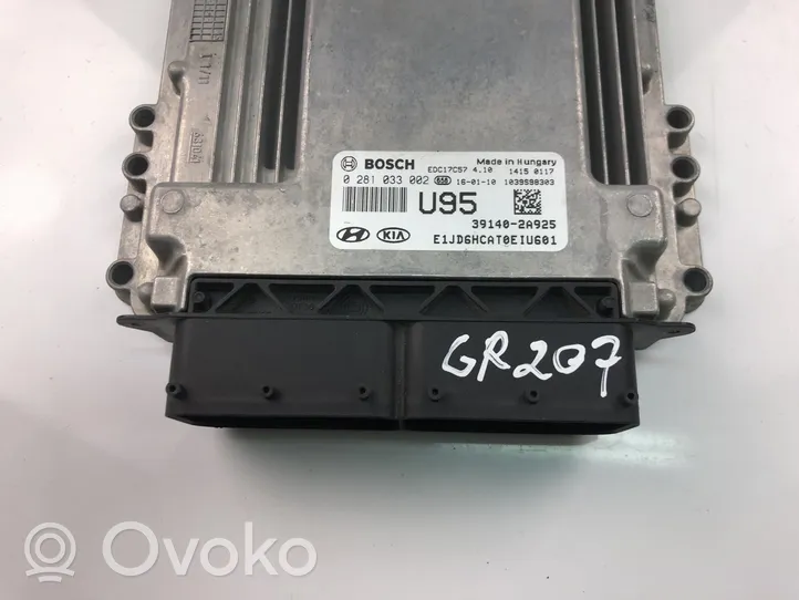 KIA Ceed Komputer / Sterownik ECU silnika 391402A925