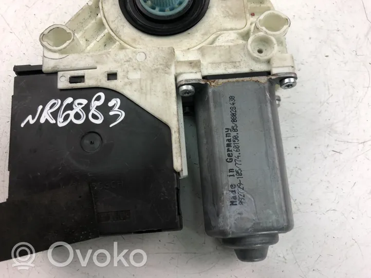 Volkswagen Crafter Front door window regulator motor 1K0959793L