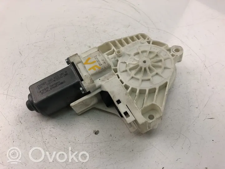 Audi A8 S8 D4 4H Varikliukas priekinio langų pakėlėjo 8K0959801A