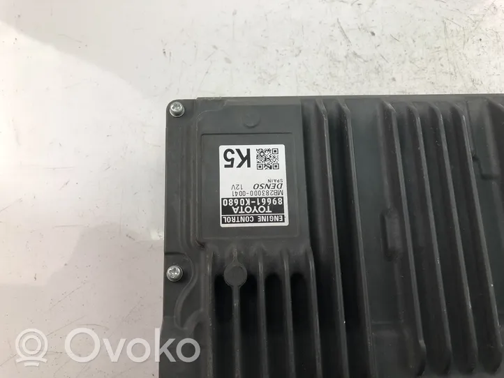 Toyota Yaris XP210 Komputer / Sterownik ECU silnika 89661K0680