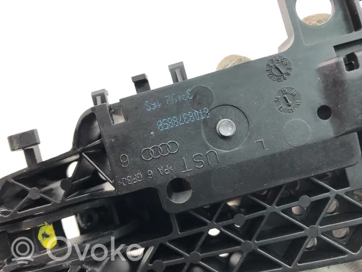 Audi A1 Etuoven ulkokahva 8T0837205A