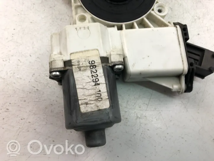 Volvo C70 Front door window regulator motor 998685103