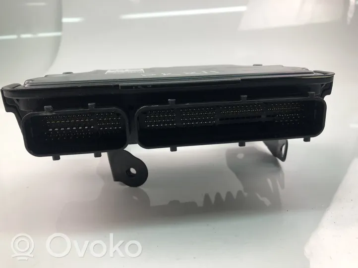 Toyota Yaris Komputer / Sterownik ECU silnika 896610UA10