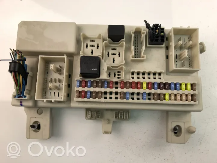 Volvo S40 Fuse box set 8690719