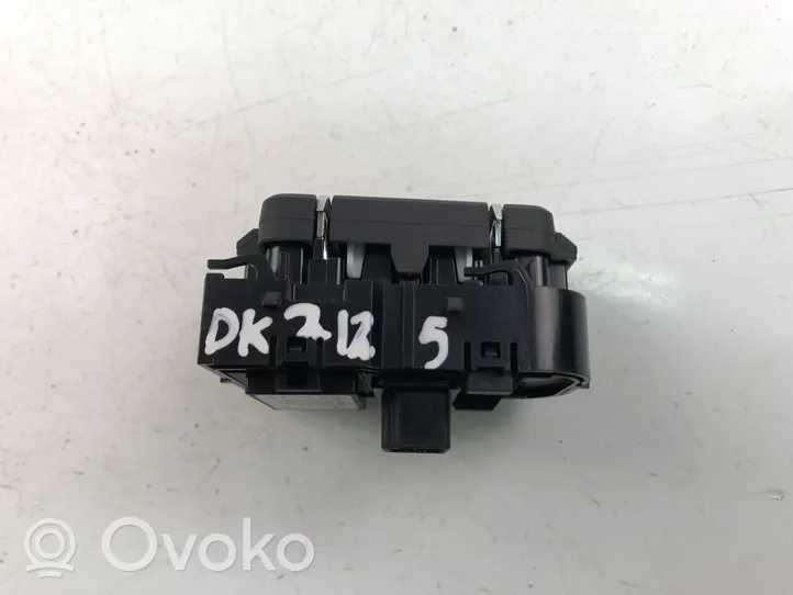 Renault Captur Przycisk regulacji lusterek bocznych 255702886R