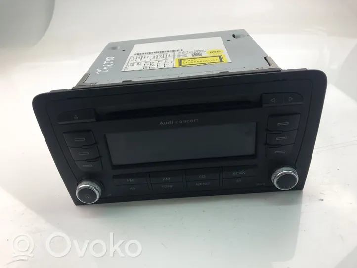 Audi A3 S3 8P Radio / CD/DVD atskaņotājs / navigācija 8P0035186AB