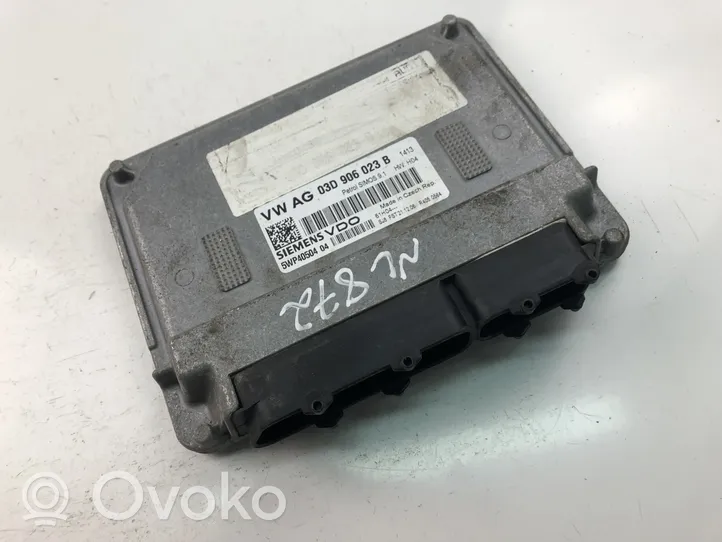 Volkswagen Fox Komputer / Sterownik ECU silnika 03D906023B