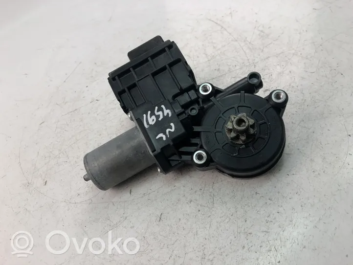 Toyota Prius (XW50) Moteur de lève-vitre de porte avant 8571062010