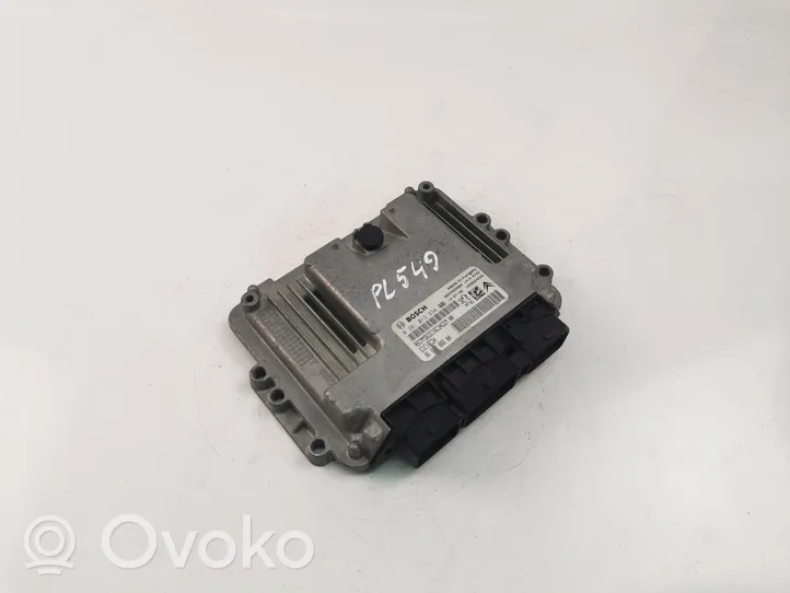 Peugeot 3008 I Unité de commande, module ECU de moteur 0281013334