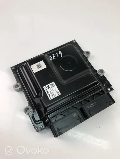 Volvo V60 Komputer / Sterownik ECU silnika 31452623