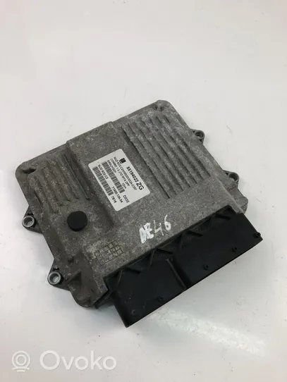 Opel Combo C Unité de commande, module ECU de moteur 55194022ZG