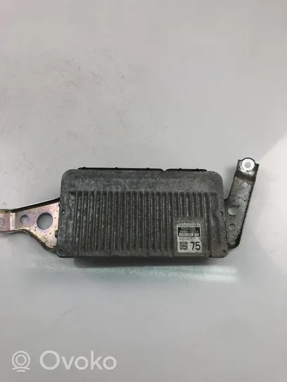 Toyota Verso Centralina/modulo motore ECU 8966152Z10