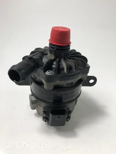 Volvo S90, V90 Pompe de circulation d'eau 31368284