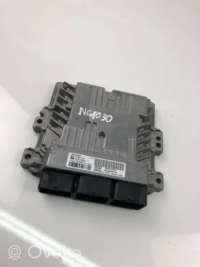 Citroen C4 Grand Picasso Unité de commande, module ECU de moteur 9804127280