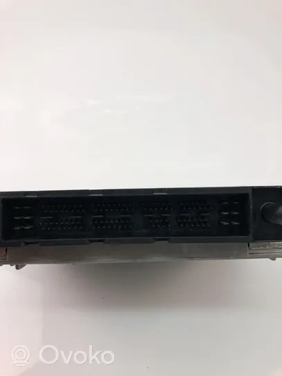 Volvo XC70 Komputer / Sterownik ECU silnika 30668478A