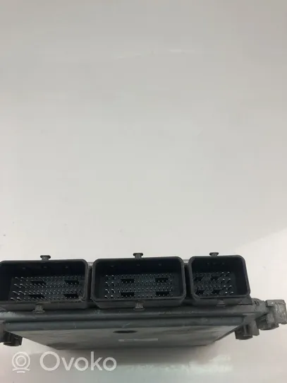 Dacia Duster Centralina/modulo motore ECU 237106276R