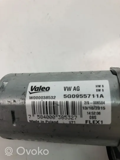 Volkswagen PASSAT B8 Wiper motor 5G0955711A