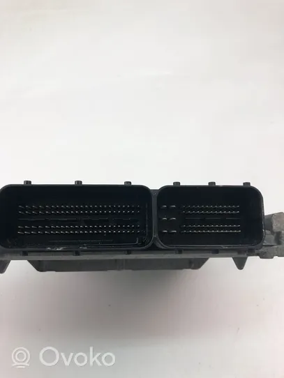 Mercedes-Benz B W246 W242 Engine control unit/module ECU A2709000900