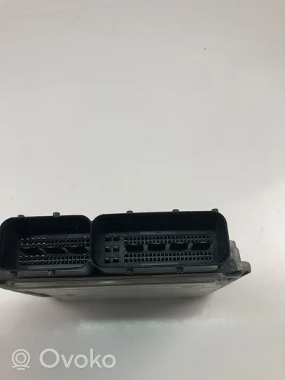 Volkswagen Polo Centralina/modulo motore ECU 045906013